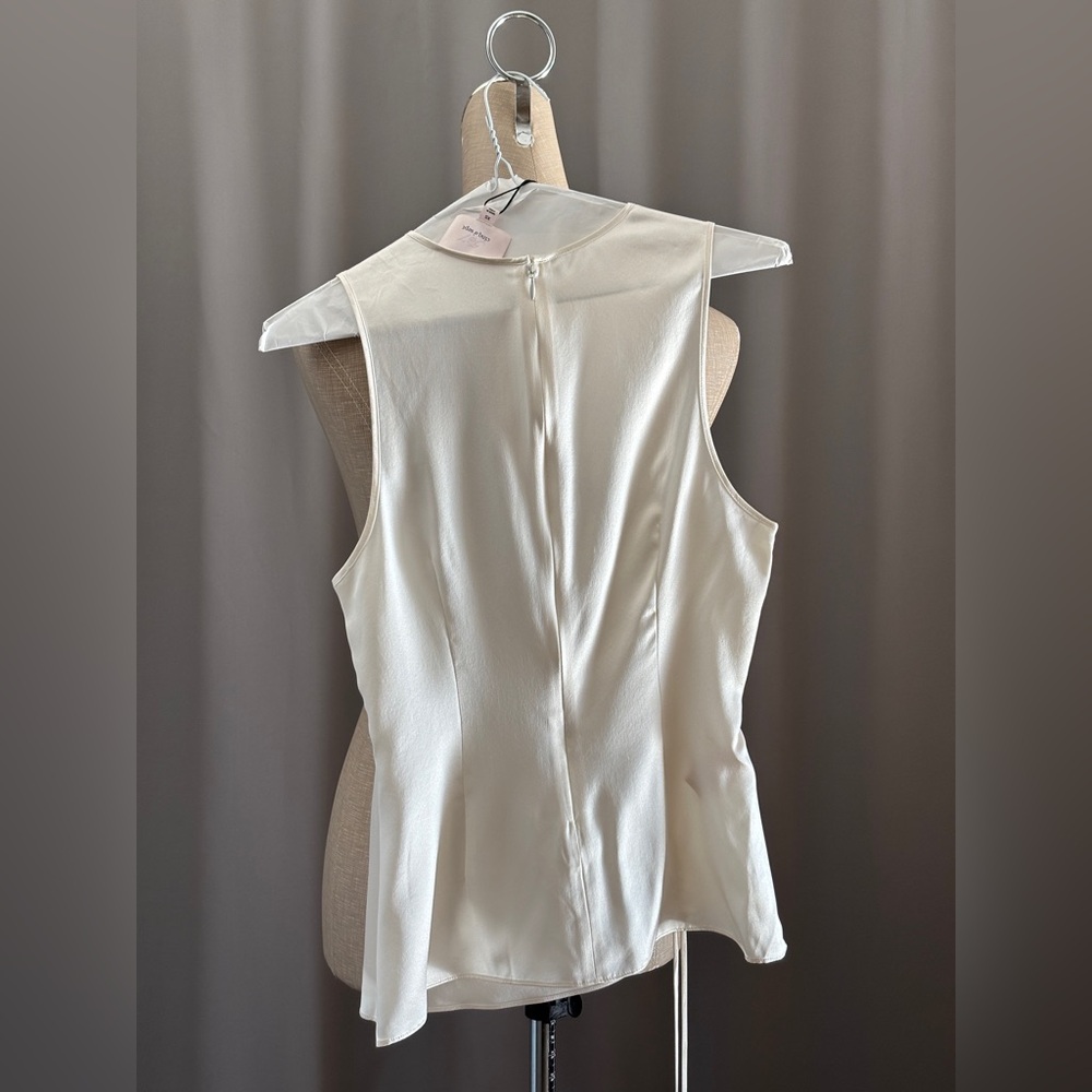 cinq a sept Cream Sleeveless Ruched Side Satin Blouse - Picture 4 of 5